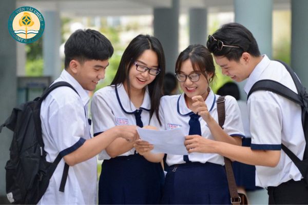 bang dai hoc tu xa