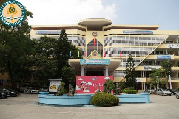 nganh quan tri kinh doanh hoc truong nao 
