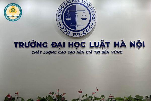 cac truong dai hoc khoi c