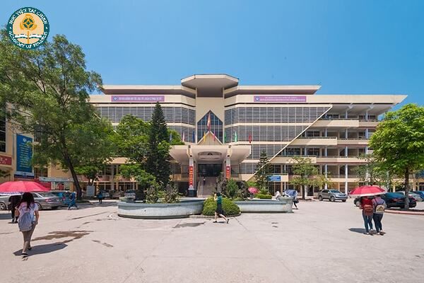 hoc vien tai chinh o dau