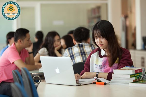 dai hoc tu xa nganh quan tri kinh doanh