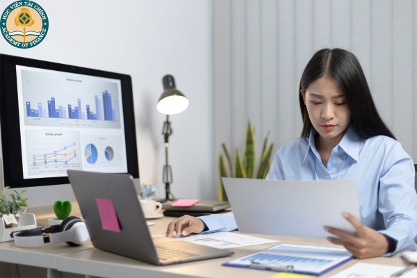 yeu cau nganh quan trị kinh doanh
