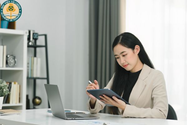 cac ky nang can co cua mot cu nhan quan tri kinh doanh