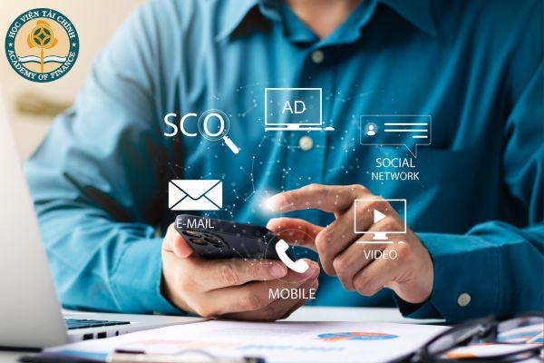 Học từ xa có dễ xin việc không?