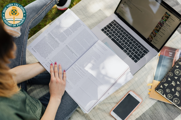 Quan điểm của e-learning đối với người học như thế nào?