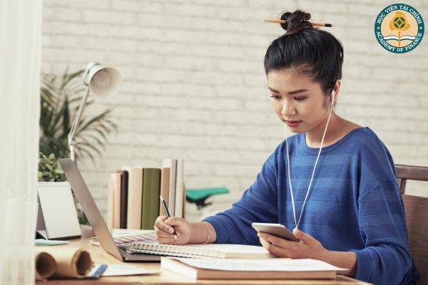 Tiêu chí đánh giá các trường đại học dạy online