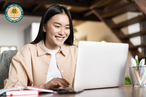 Ưu điểm của chương trình học đại học online ở Việt Nam