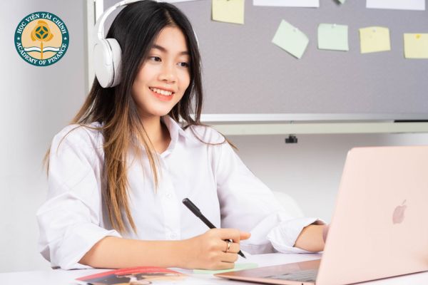Chương trình học quản trị kinh doanh có khó không?
