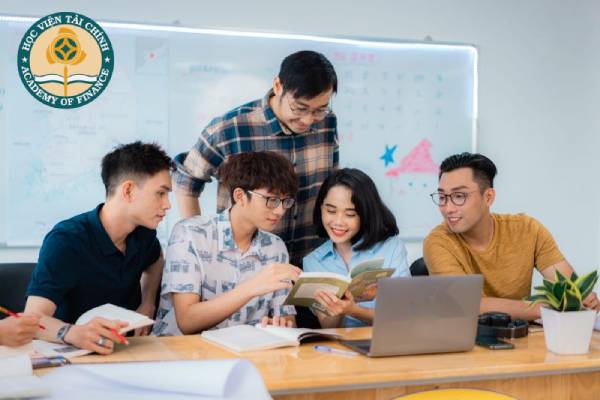 Những yếu tố giúp bạn xác định có nên học đại học từ xa không?