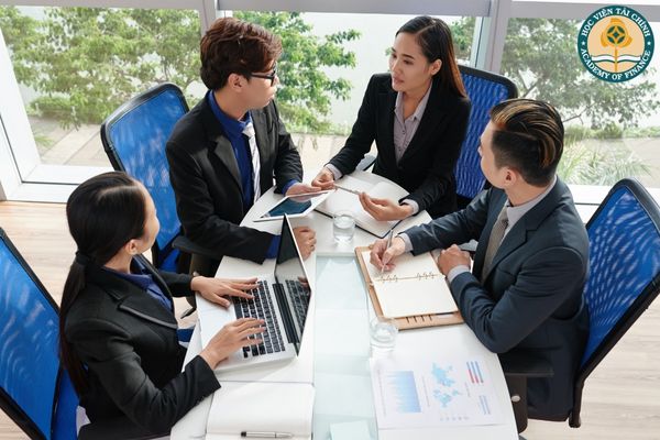 Tìm hiểu về quản trị kinh doanh: tố chất cần có