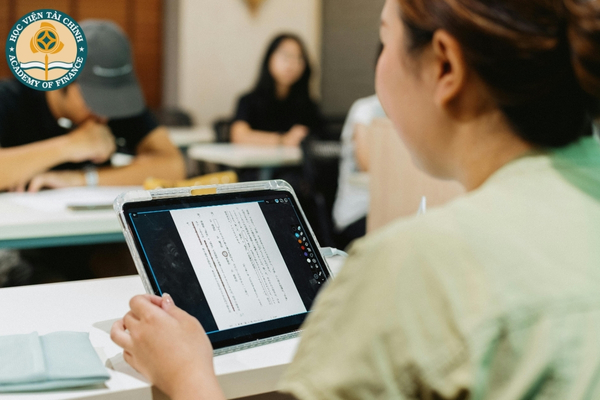 Danh sách các trường đại học dạy online uy tín top đầu hiện nay